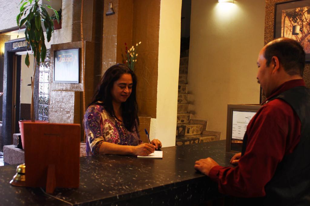 Hotel Flamingo Kristal Irapuato Luaran gambar