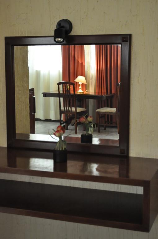 Hotel Flamingo Kristal Irapuato Bilik gambar