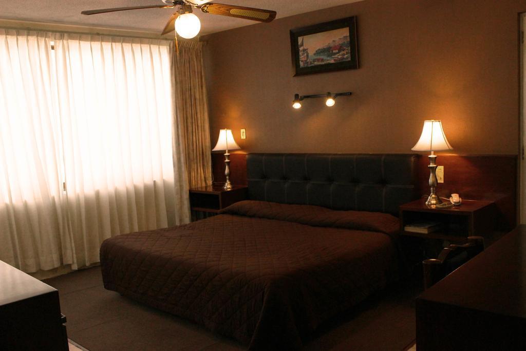 Hotel Flamingo Kristal Irapuato Bilik gambar