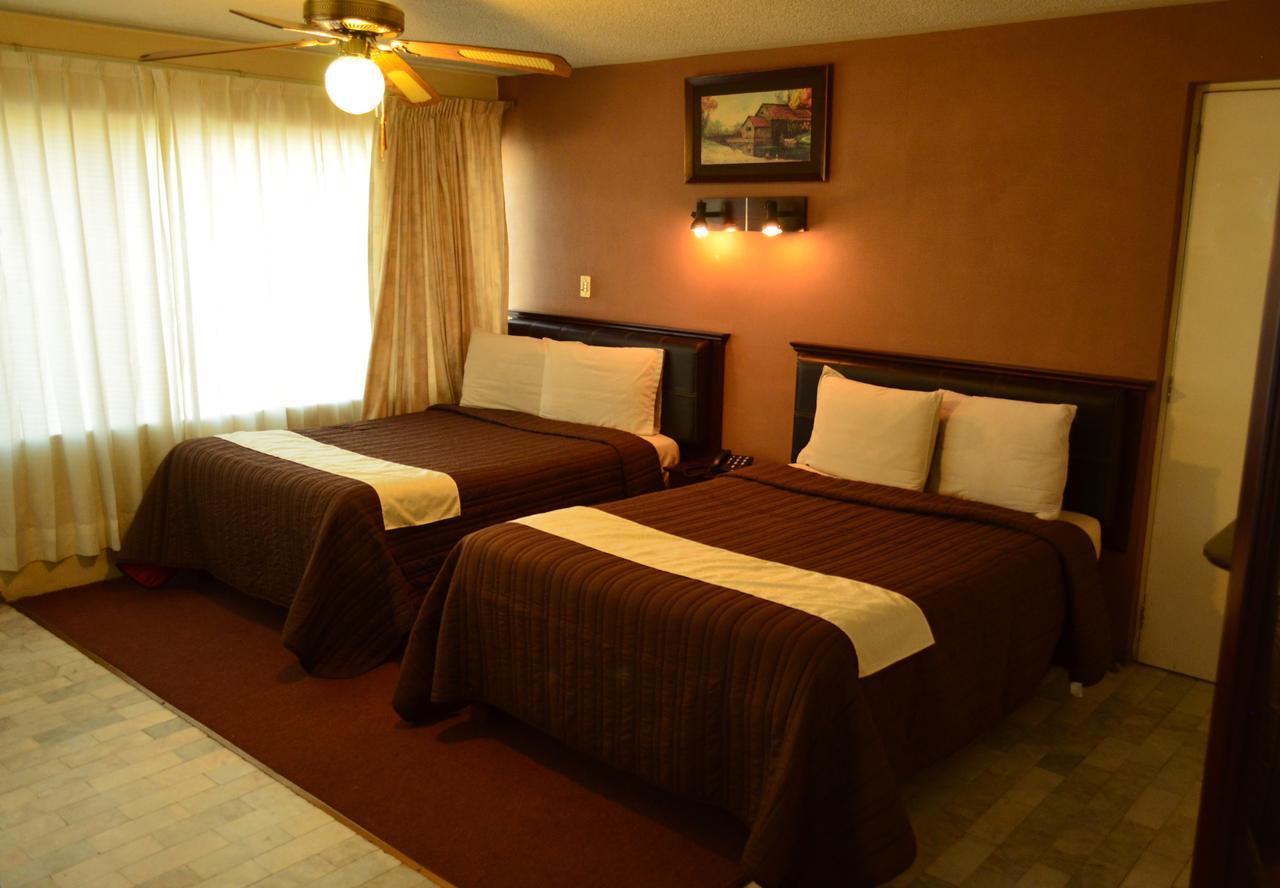 Hotel Flamingo Kristal Irapuato Luaran gambar