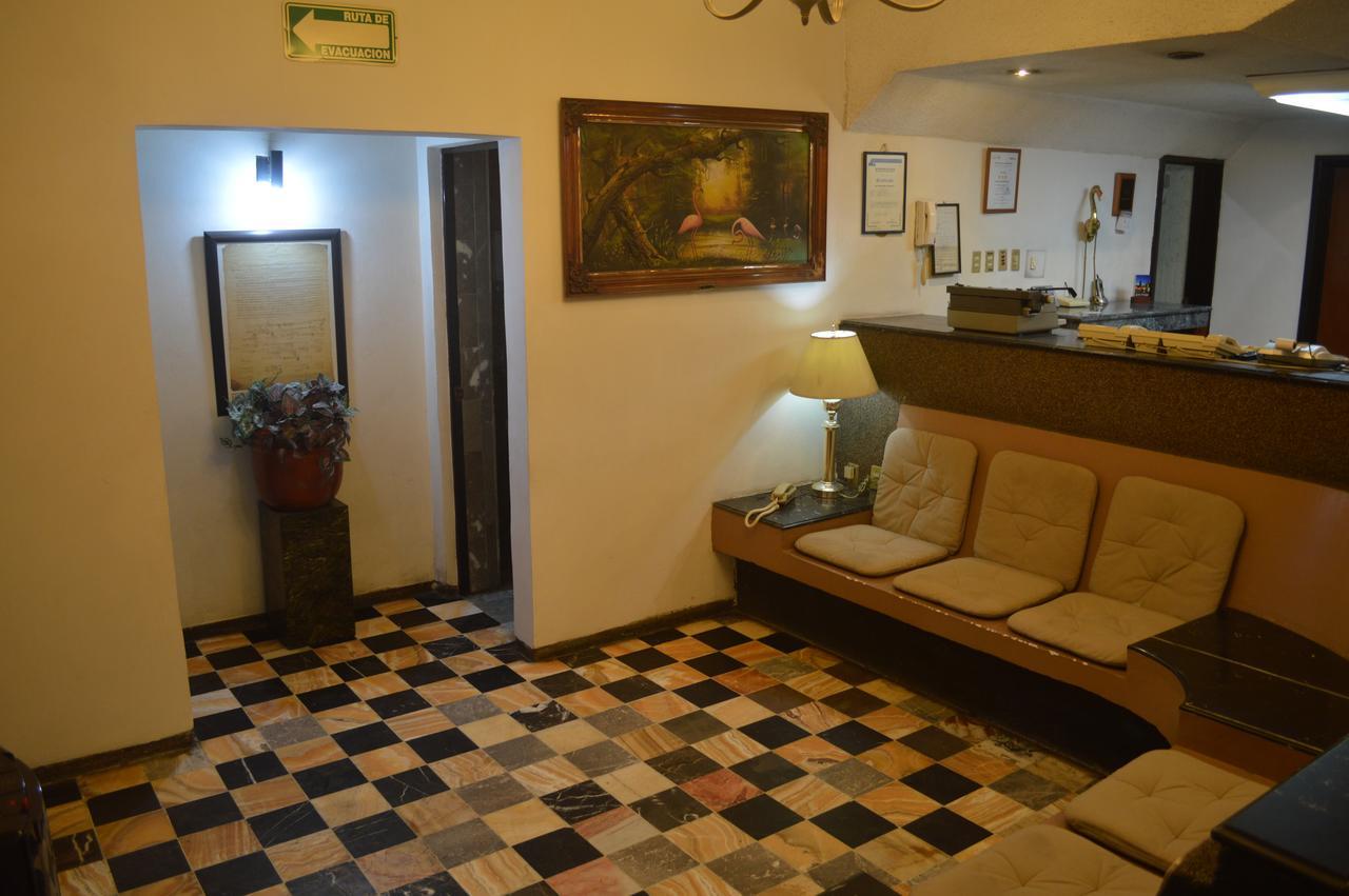 Hotel Flamingo Kristal Irapuato Luaran gambar
